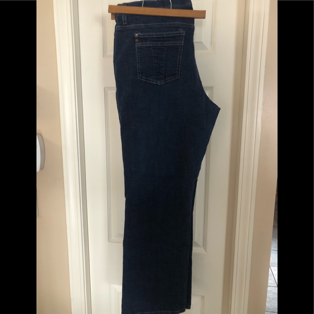 Lee Jeans